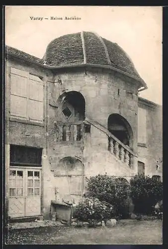 AK Varzy, Maison Ancienne