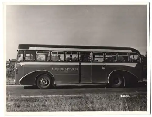 Fotografie unbekannter Fotograf und Ort, Dennis Bus, Aldershot & District Traction Co. Ltd.