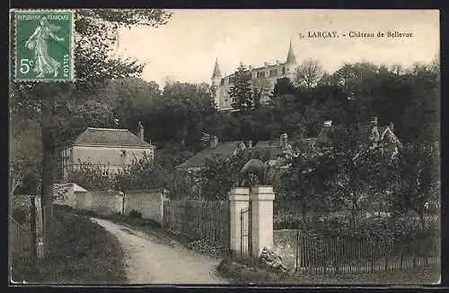 AK Larcay, Château de Bellerue et maisons environnantes