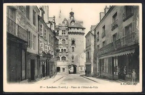 AK Loches, Place de l`Hôtel-de-Ville