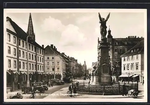 AK Freiburg / Breisgau, Strasse mit Siegesdenkmal