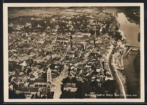 AK Schweinfurt a. Main, Teilansicht mit Kirche, Fliegeraufnahme