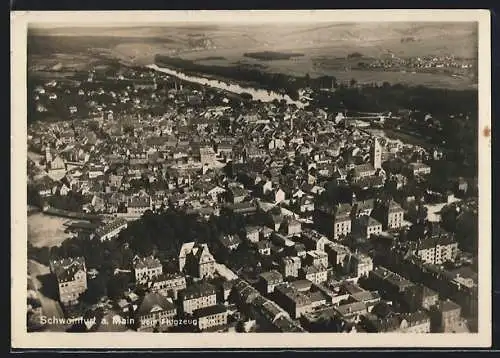 AK Schweinfurt a. Main, Teilansicht mit Kirche, Fliegeraufnahme