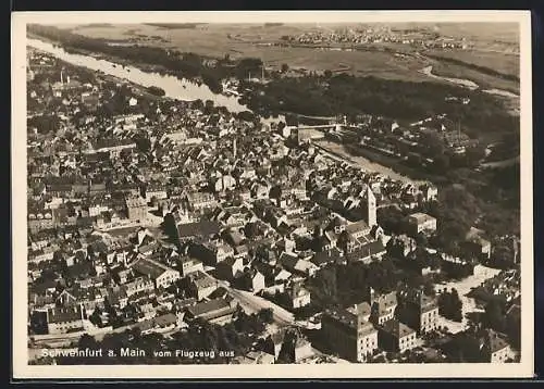 AK Schweinfurt a. Main, Teilansicht mit Kirche, Fliegeraufnahme