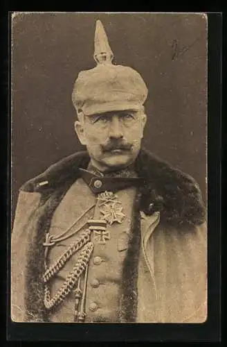 AK Portrait Kaiser Wilhelm II. in Uniform mit Pickelhaube