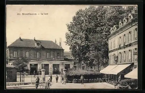 AK Montlucon, La Gare, Bahnhof