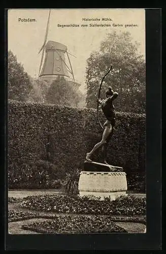 AK Potsdam, Historische Mühle, Bogenschütze von Sizilianischen Garten gesehen