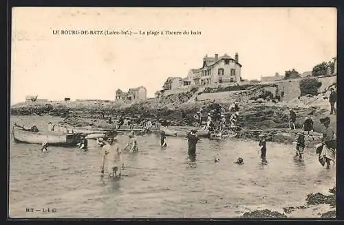 AK Le Bourg-de-Batz /Loire-Inf., La plageà l`heure du bain