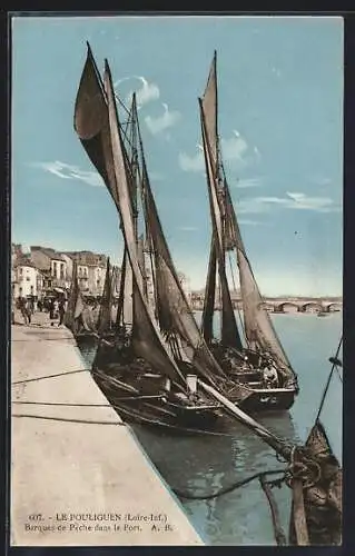 AK Le Pouliguen /Loire-Inf., Barques de Pêche dans le Port