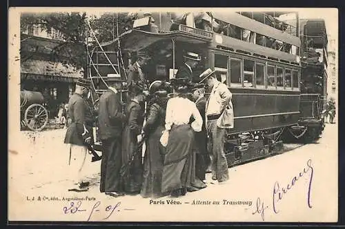 AK Paris Vécu, Attente au Tramway, Strassenbahn