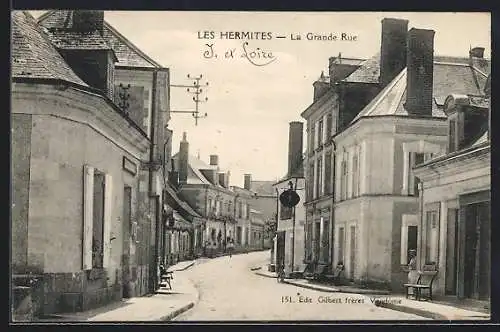 AK Les Hermites, La Grande Rue