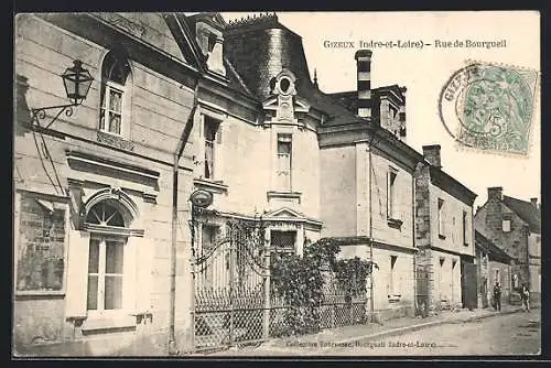 AK Gizeux, Rue de Bourgueil avec maisons traditionnelles