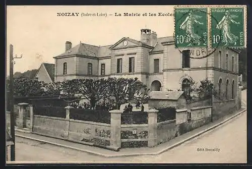 AK Noizay, La Mairie et les Écoles