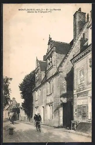 AK Montlouis, La Ramée, Bains de Francois Ier, avec cycliste sur la route