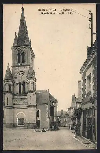 AK Monts, L`église et la Grande Rue