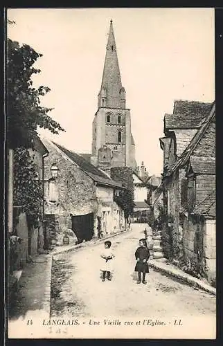 AK Langeais, Une Vieille rue et l`Eglise