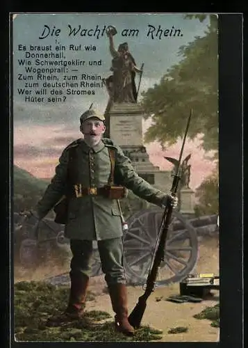 Foto-AK Soldat in Uniform mit Pickelhaube u. Gewehr steht vorm Niederwalddenkmal