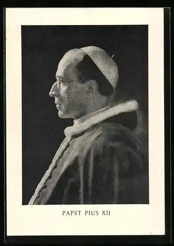 AK Papst Pius XII. in Robe mit Brille