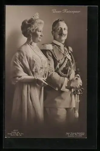 AK Unser Kaiserpaar, Kaiser Wilhelm II. in Uniform mit Kaiserin Auguste Victoria