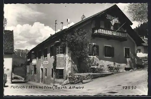 AK Patsch /Tirol, Gasthaus Altwirt mit Strassenpartie