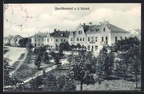 AK Neu-Oberndorf a. d. Salzach, Strassenpartie mit Café Maier