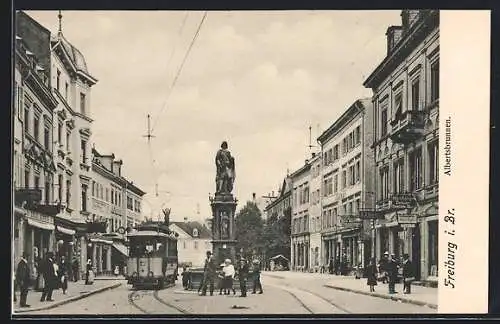 AK Freiburg i. Br., Strassenbahn am Albrechtsbrunnen, Kaiserstrasse