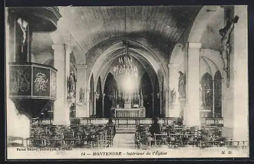 AK Montendre, Intérieur de l`église