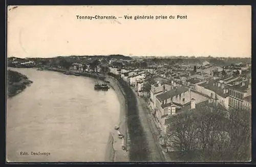 AK Tonnay-Charente, Vue générale prise du Pont