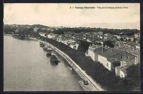 AK Tonnay-Charente, Vue panoramique prise du Pont