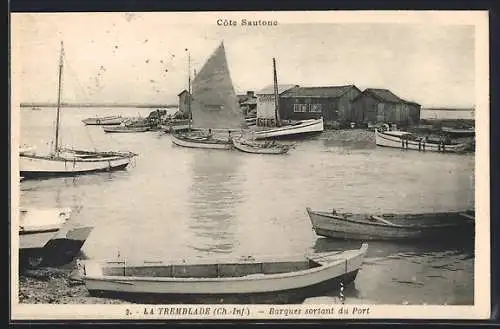 AK La Tremblade, Barques sortant du port