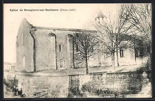 AK Dampierre-sur-Boutonne, Église de Dampierre-sur-Boutonne et son enceinte en pierre