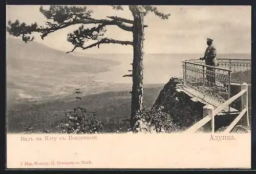 AK Alupka, Aussichtspunkt mit Blick auf Jalta und das Meer