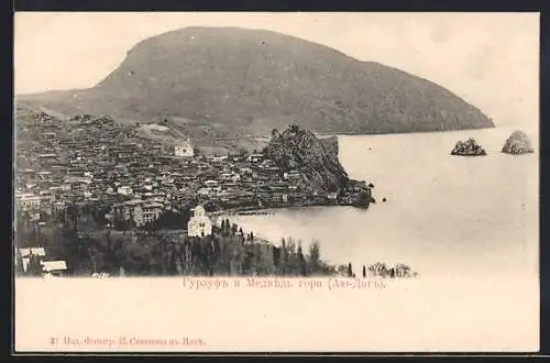 AK Gurzuf, Blick auf Stadt und Bärenberg am Meer