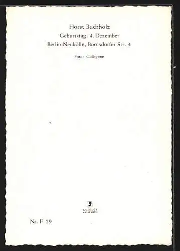 AK Schauspieler Horst Buchholz in Anzug und Fliege