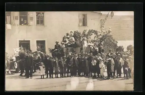 Foto-AK Münster /Stuttgart, Festzug 1910, Umzugswagen