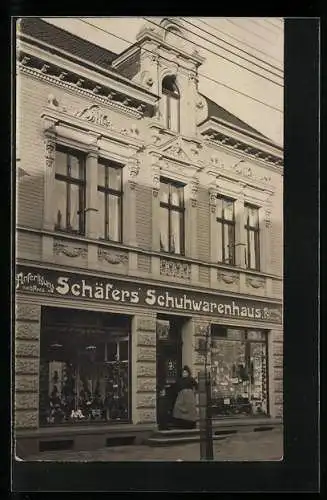 Foto-AK Haan, Schäfer`s Schuhwarenhaus, Hausnummer 67, 1908