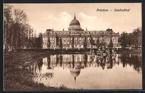 AK Potsdam, Blick zum Stadtschloss