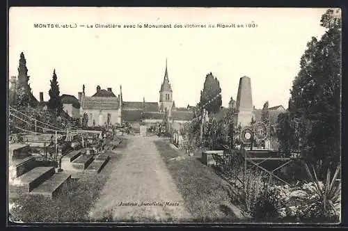 AK Monts /I.-et-L., Le Cimetière avec le Monumet des victimes du Ripault en 1901