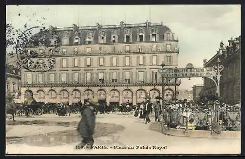 AK Paris, place du Palais-Royal. Chemin de Fer Metropolitain