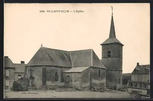 AK Villapourcon, L`Église