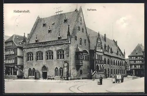 AK Halberstadt, Blick zum Rathaus