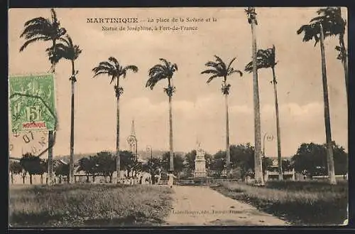 AK Martinique, La place de la Savane et la Statue de Josèphine, à Fort-de-France