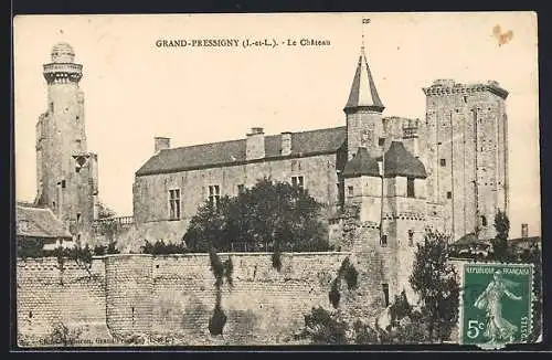 AK Grand-Pressigny, Le Chateau