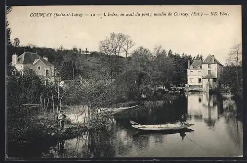 AK Courcay, L`Indre, en aval du pont, moulin de Courcay