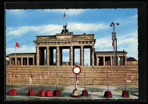 AK Berlin, Brandenburgertor nach dem 13. August 1961