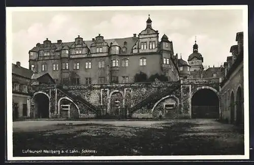 AK Weilburg / Lahn, Blick zum Schloss