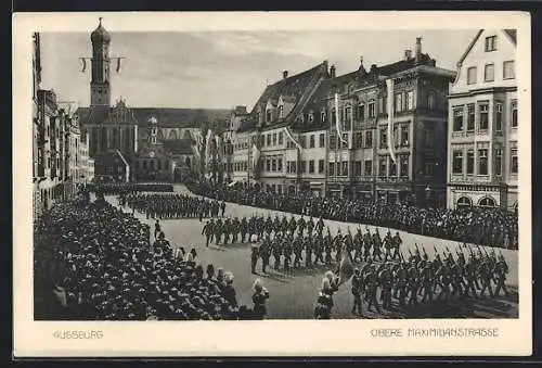 AK Augsburg, Parade in der oberen Maximilianstrasse