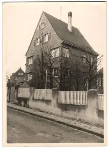 Fotografie unbekannter Fotograf, Ansicht Heilbronn-Böckingen, Wohnhaus in der Ziemssenstrasse 4