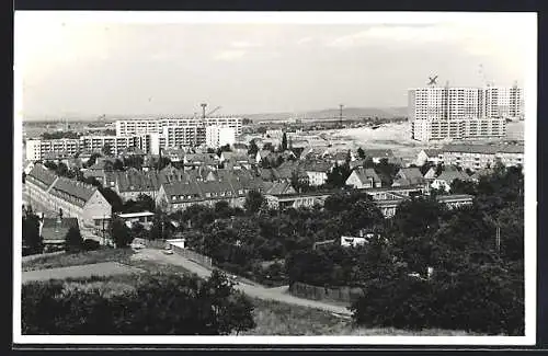 Foto-AK Erfurt, Blick aufs Neubaugebiet Herrenberg