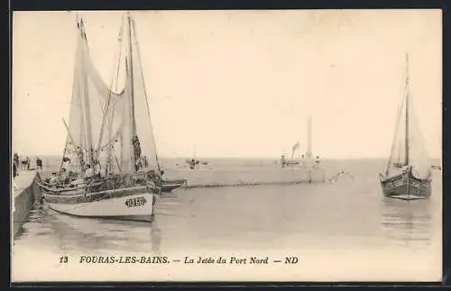 AK Fouras-les-Bains, La Jetée du Port Nord avec bateaux à voile